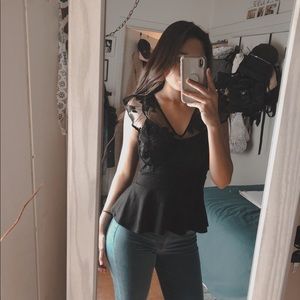 Cute black top